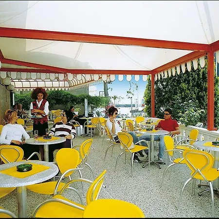 Universal Hotel 3*