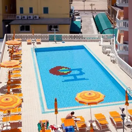 Universal Hotel